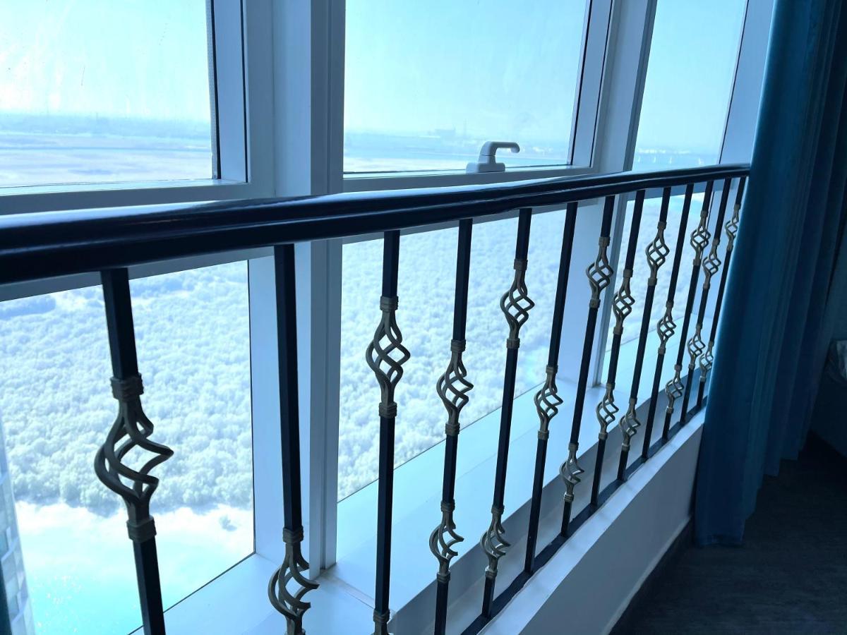Upgraded 2 Bedrooms To 3 Bedrooms Private Residential In C4 Tower In Hydra Avenue Towers In Al Reem Island - 1307 Appartement