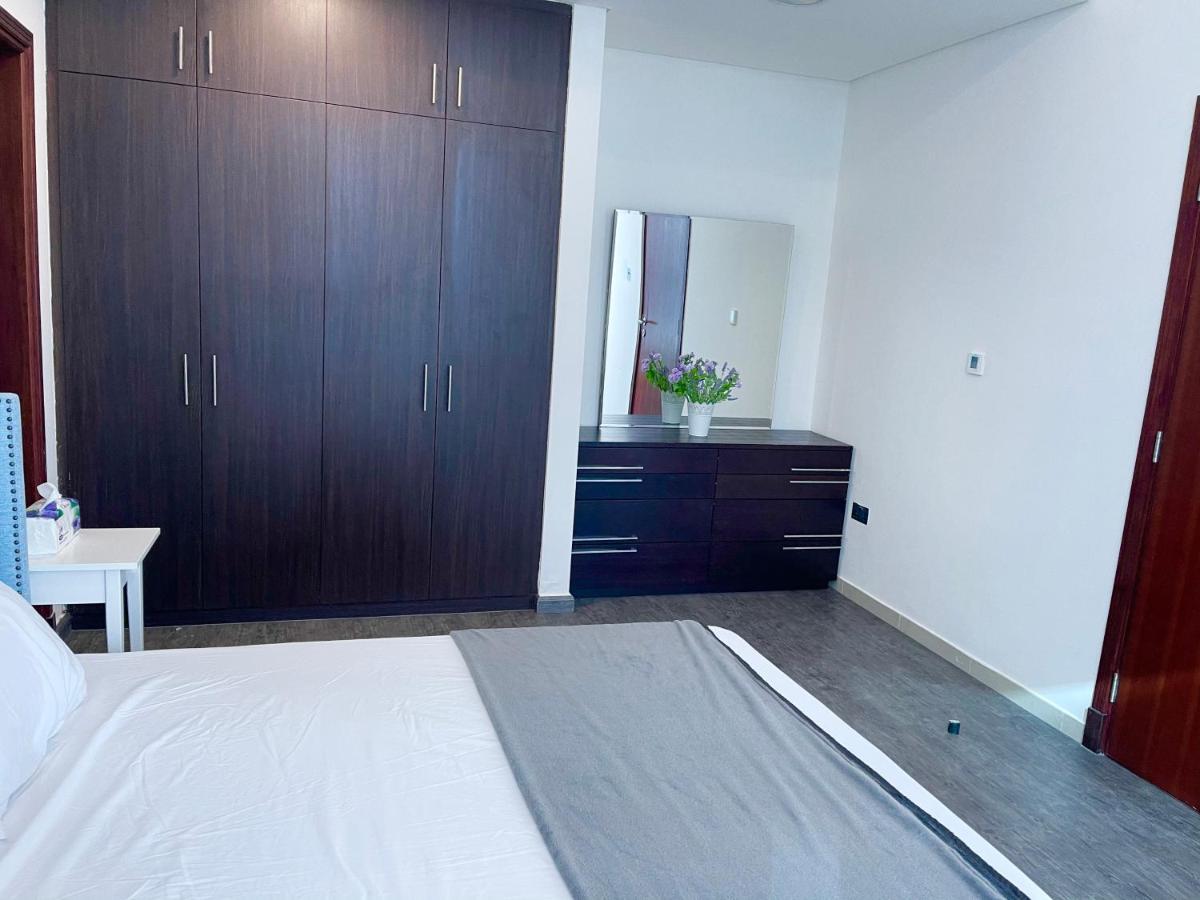 Appartement Upgraded 2 Bedrooms To 3 Bedrooms Private Residential In C4 Tower In Hydra Avenue Towers In Al Reem Island - 1307 *