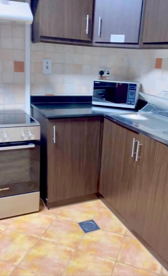 Upgraded 2 Bedrooms To 3 Bedrooms Private Residential In C4 Tower In Hydra Avenue Towers In Al Reem Island - 1307 Appartement *